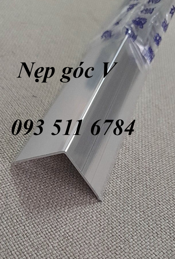 nẹp-v-nhôm-inox.jpg